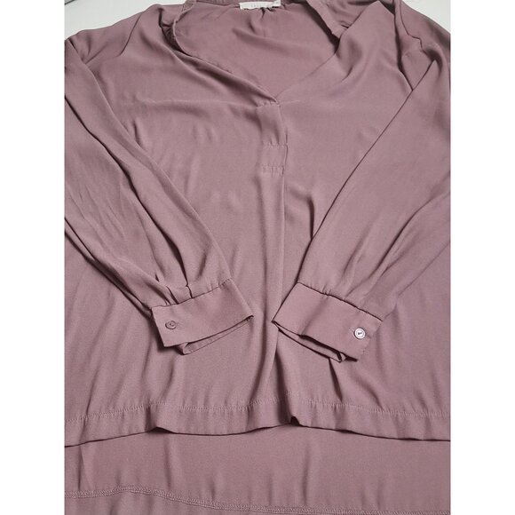 Lush Long-Sleeve V-Neck Blouse Size Small - Picture 4 of 9